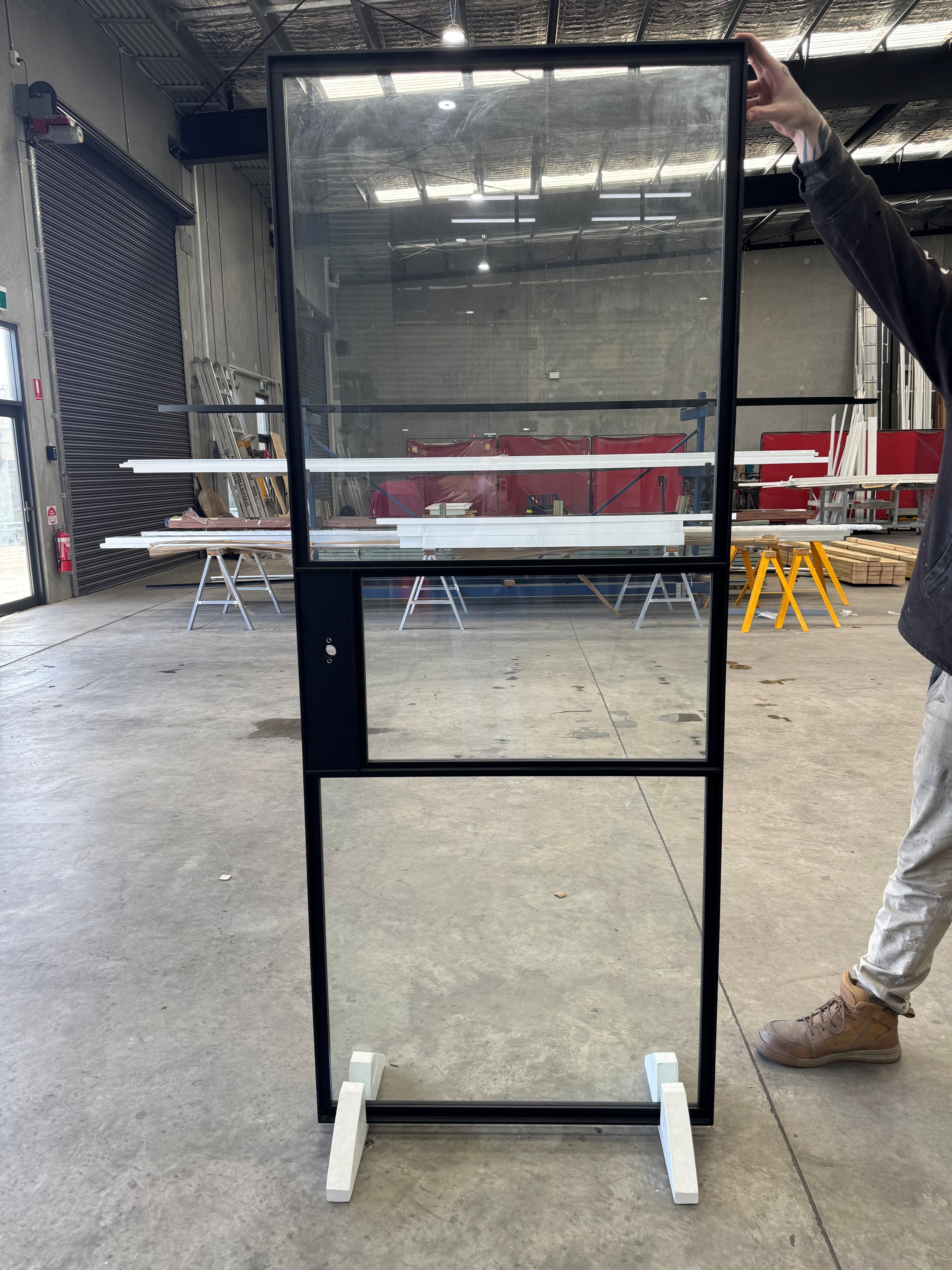 Bellevue Standard Door